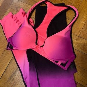 Victoria’s Secret PINK Active Set - Leggings & Sports Bra - Never Worn